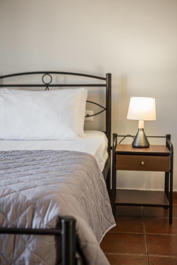Fidias City Rooms Argostoli  Eksteriør bilde