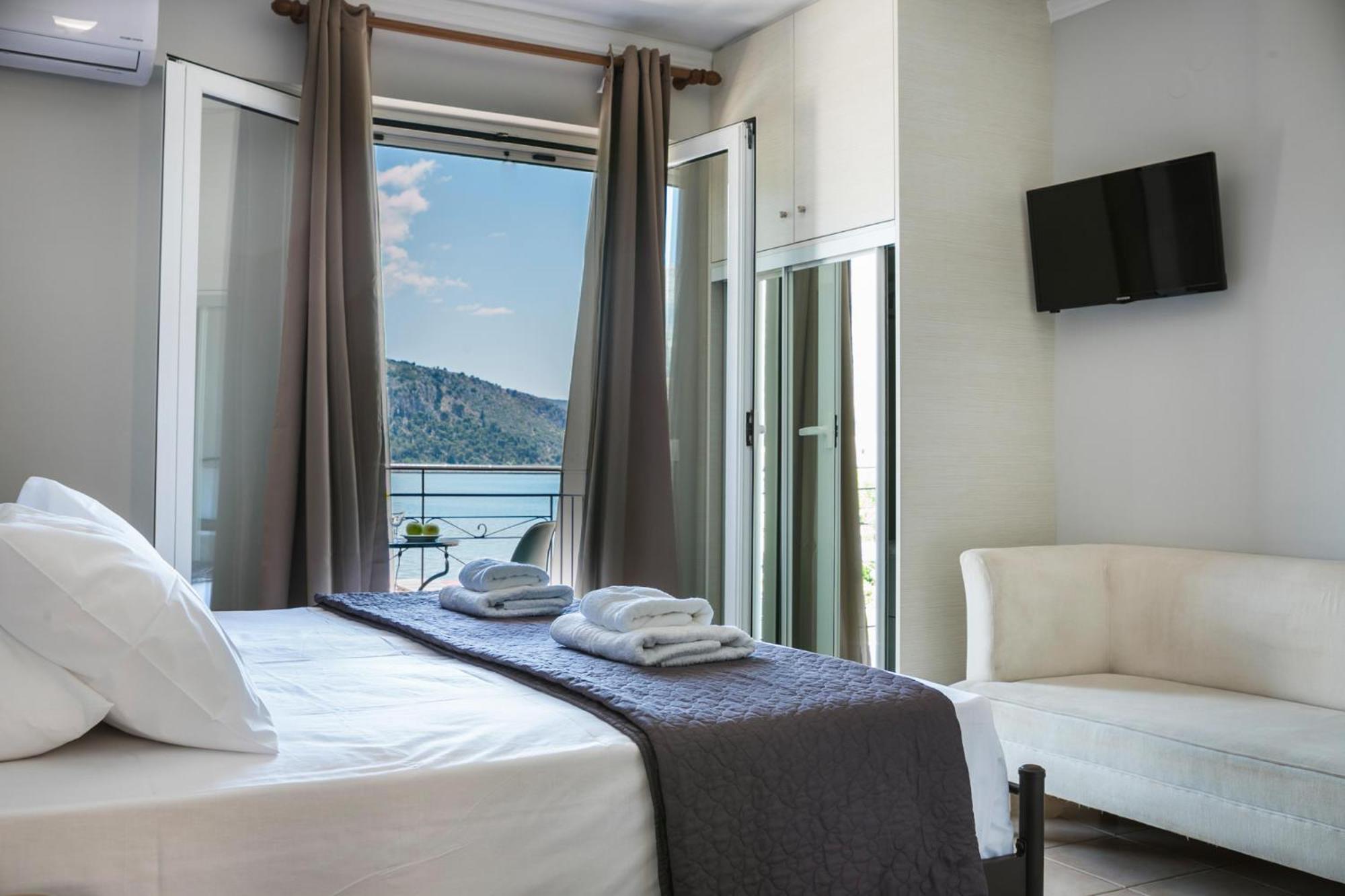 Fidias City Rooms Argostoli  Eksteriør bilde